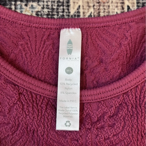 Fornia Women's Floral High Neck Crop Stretchy Tank Top Purple Size Medium/Large - Picture 7 of 10